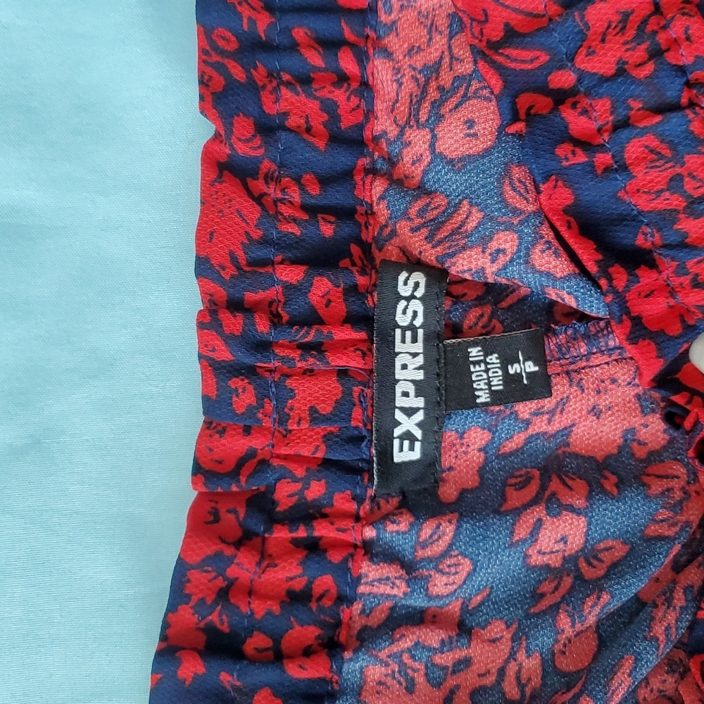 Express cropped blouse - Picture 6 of 7